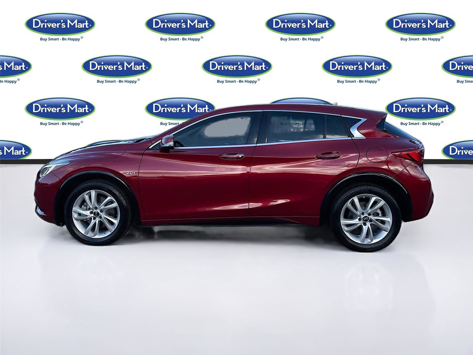 Used 2018 INFINITI QX30 image 5