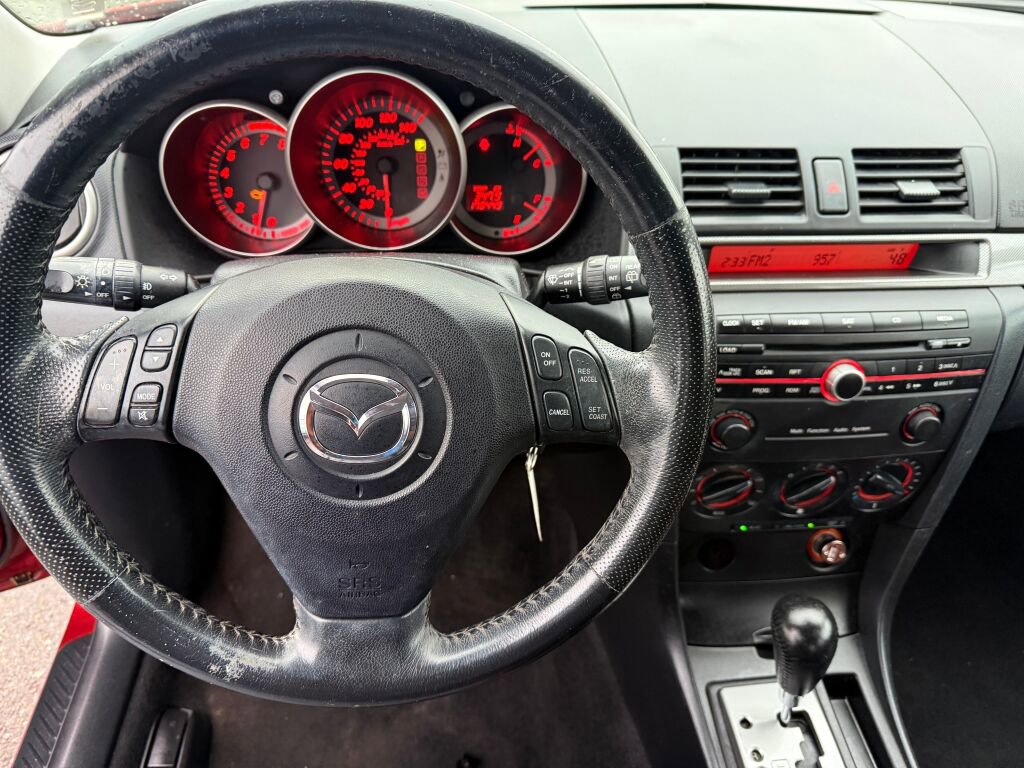 Used 2006 MAZDA MAZDA3 s Touring image 11