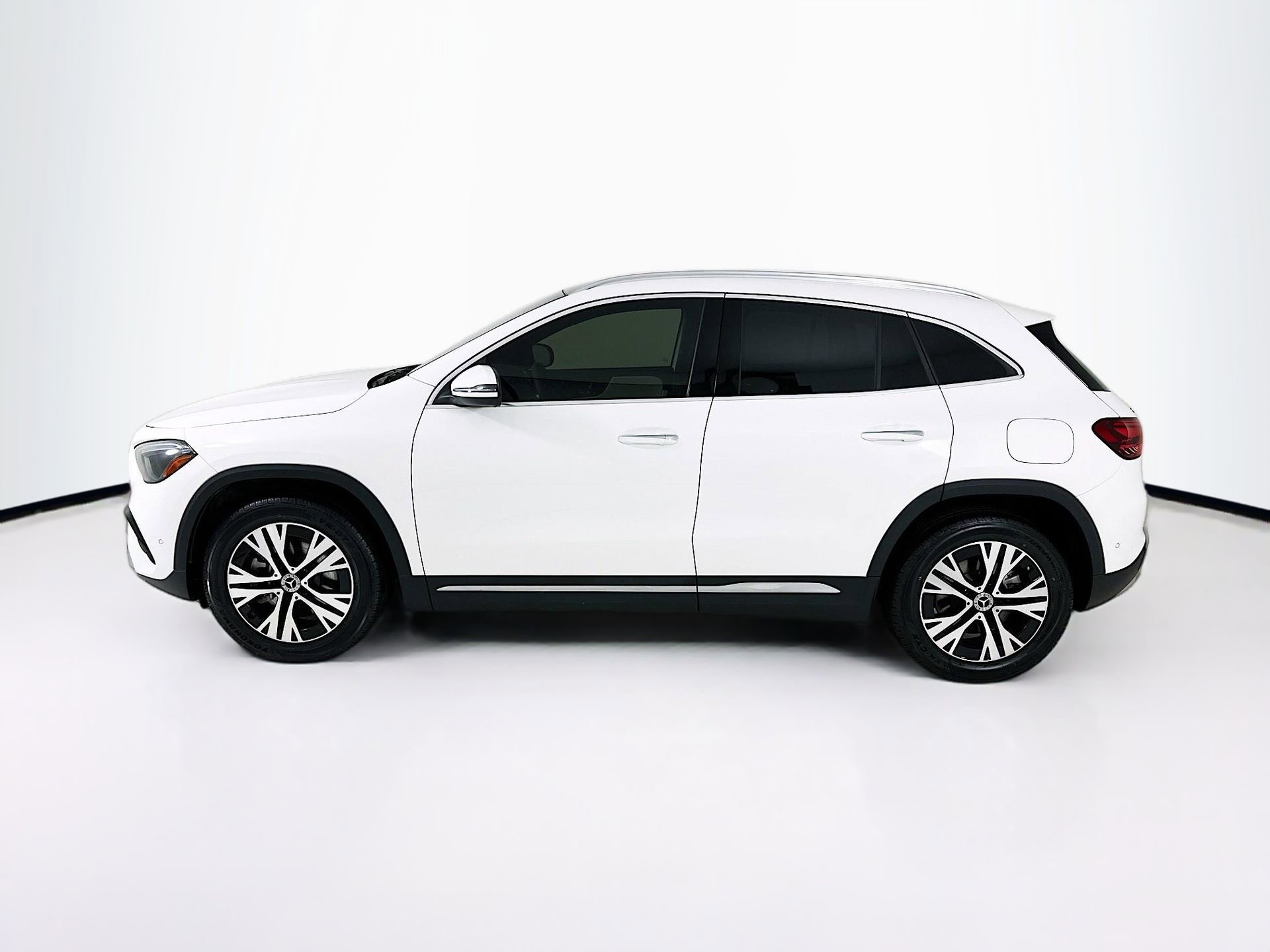 Certified 2025 Mercedes-Benz GLA 250 image 5