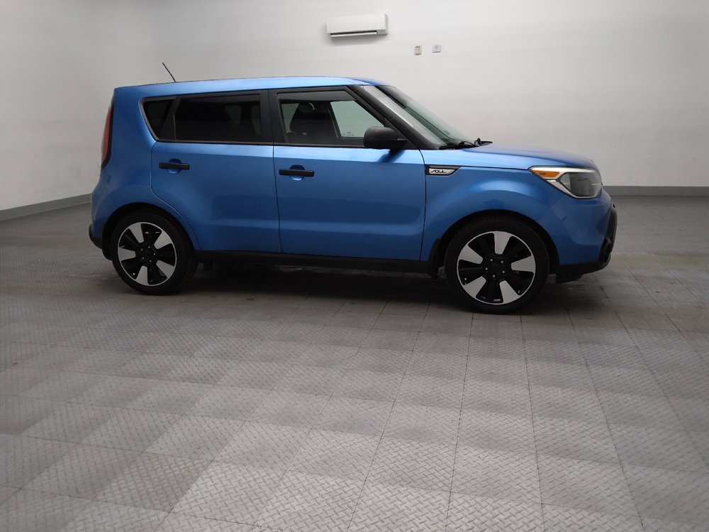 Used 2016 Kia Soul + w/ Designer's Package FWD image 11