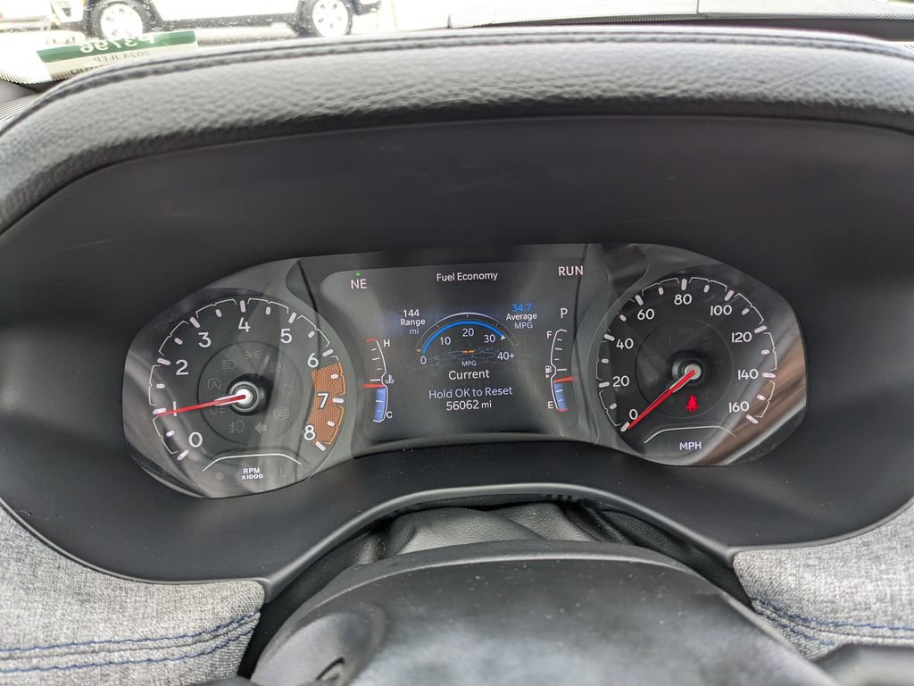 Used 2024 Jeep Compass Latitude image 27