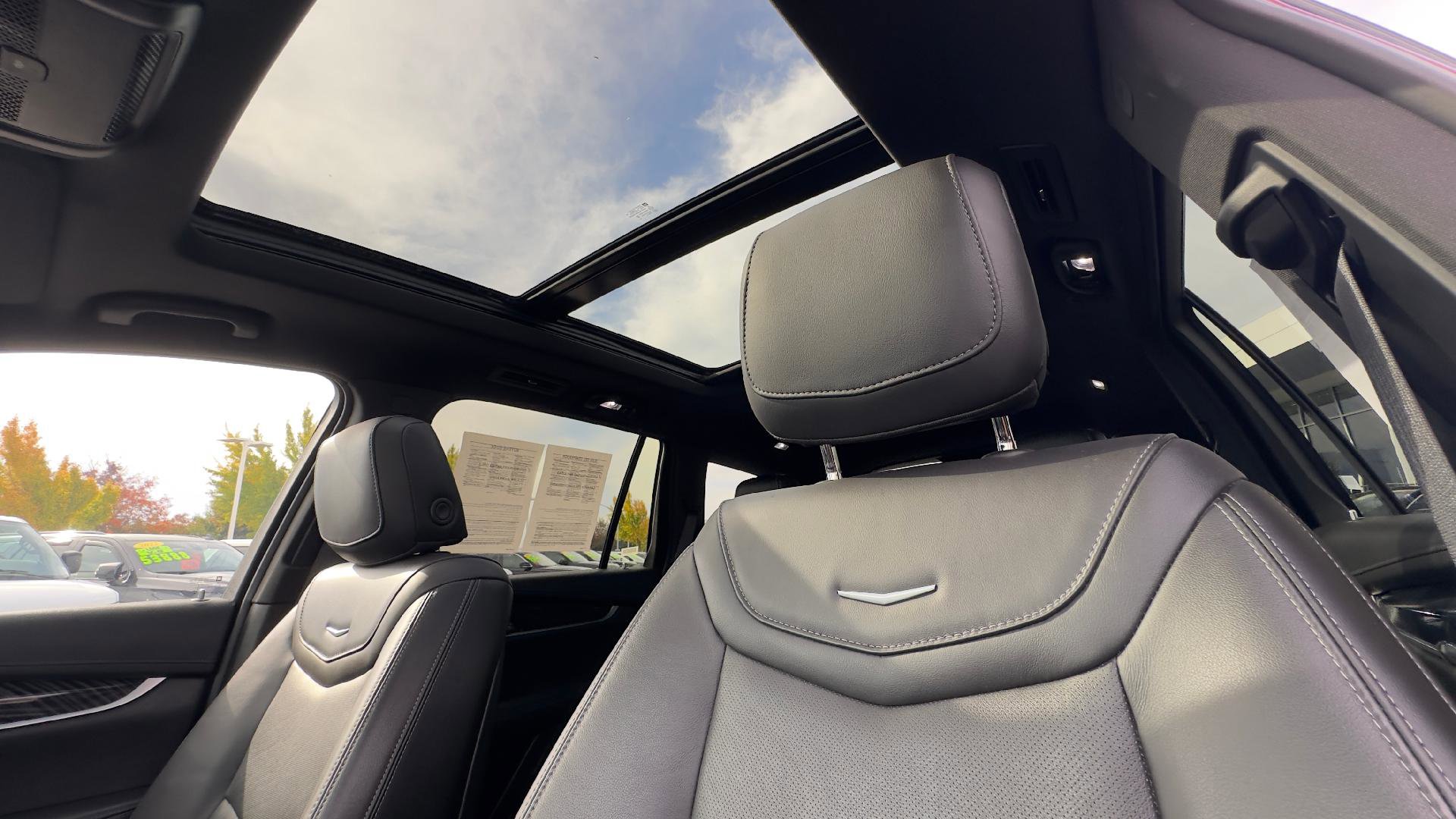 Certified 2024 Cadillac XT6 Premium Luxury image 10