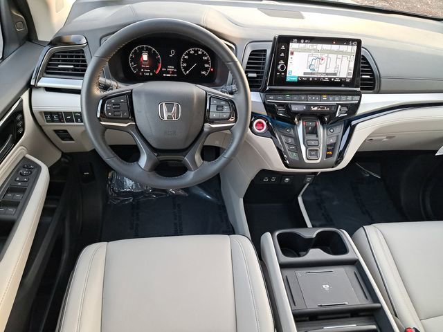 Certified 2025 Honda Odyssey Touring image 15