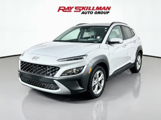 Used 2023 Hyundai Kona SEL AWD/4WD image 3
