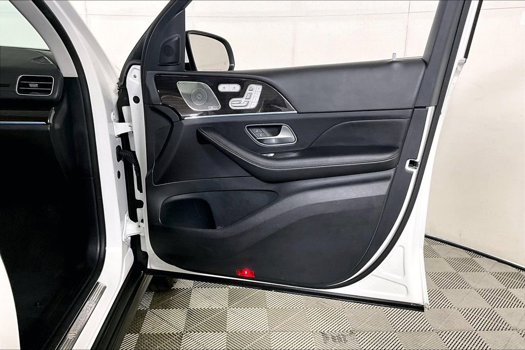 Used 2023 Mercedes-Benz GLS 450 GLS 450 image 24