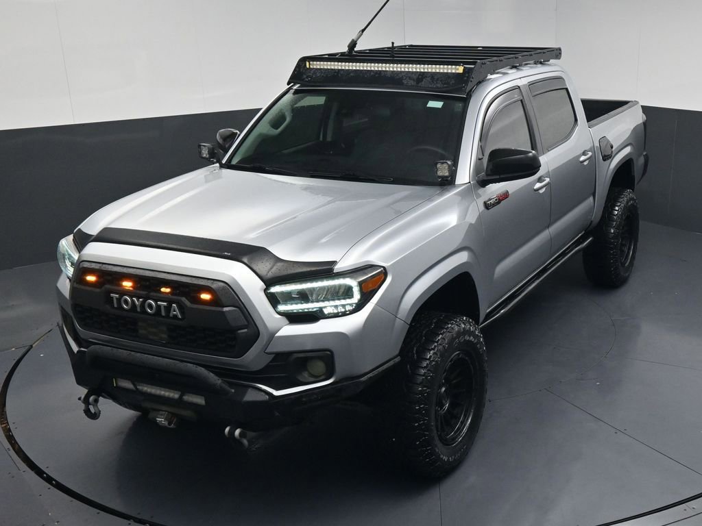 Used 2022 Toyota Tacoma SR w/ SR Convenience Package RWD image 15