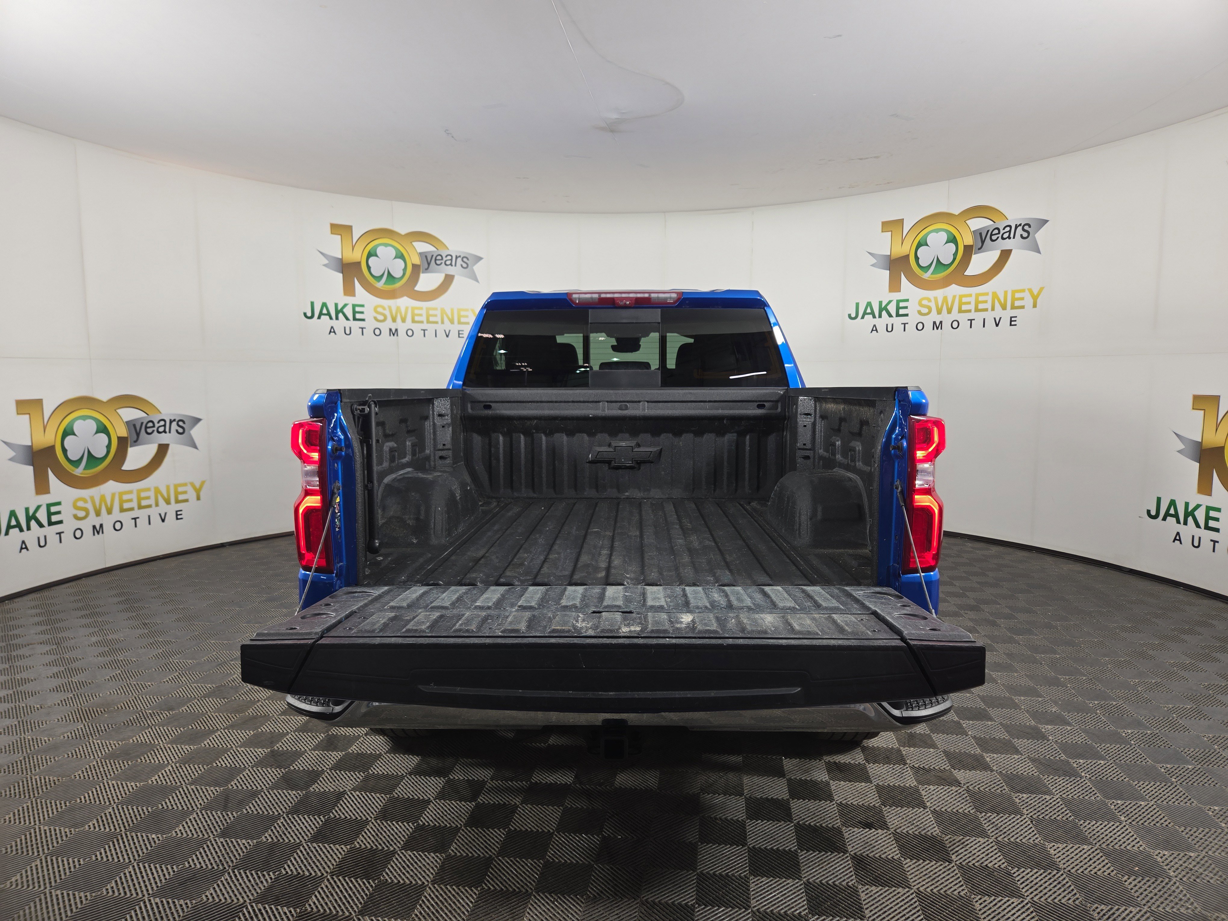 Certified 2023 Chevrolet Silverado 1500 LTZ w/ Technology Package image 31