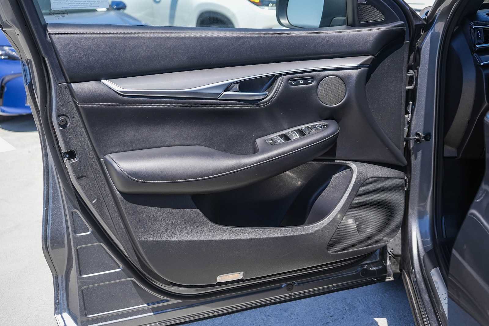 Used 2025 INFINITI QX55 Luxe w/ Cargo Package AWD/4WD image 21