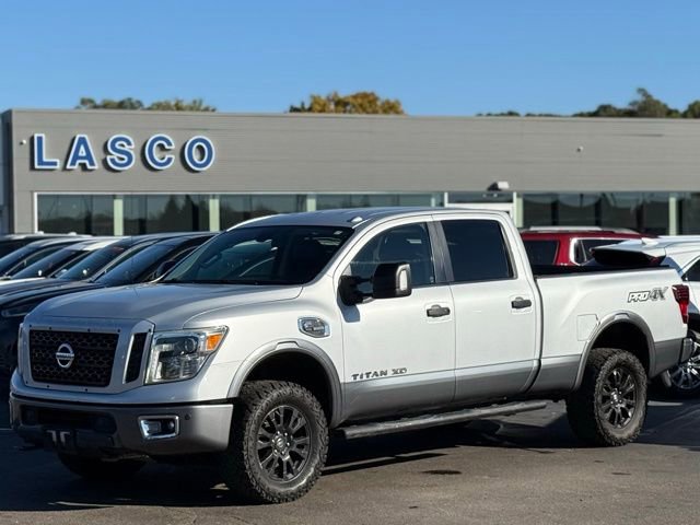Used 2016 Nissan Titan PRO-4X image 1