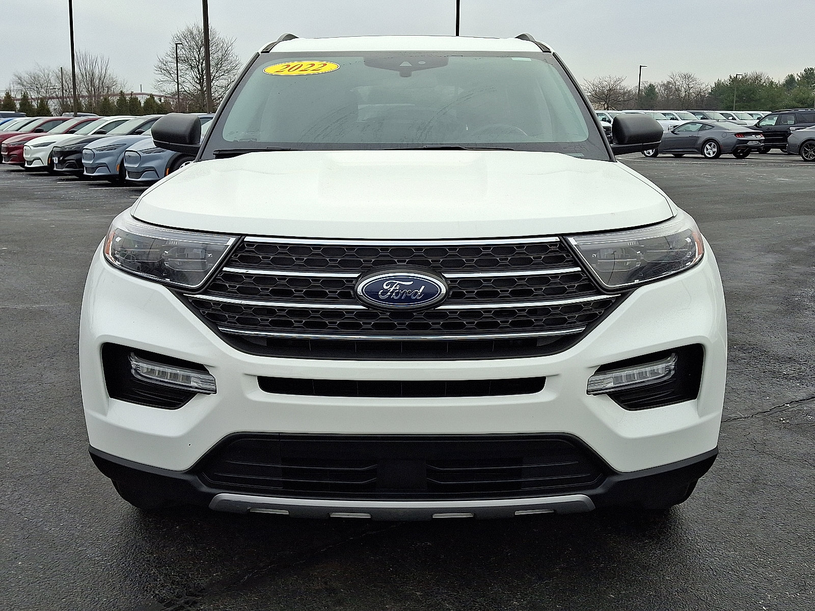 Certified 2022 Ford Explorer XLT w/ Equipment Group 202A image 2