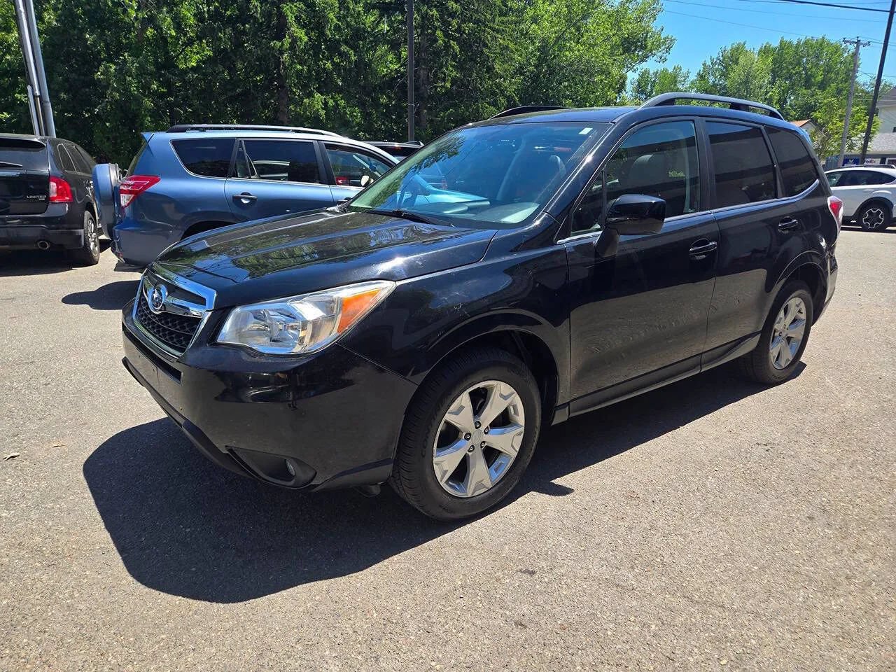 Used 2014 Subaru Forester 2.5i Limited AWD/4WD image 11