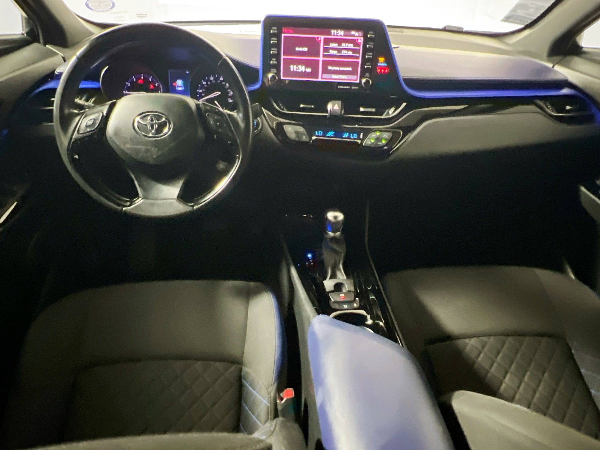 Used 2021 Toyota C-HR XLE FWD image 29