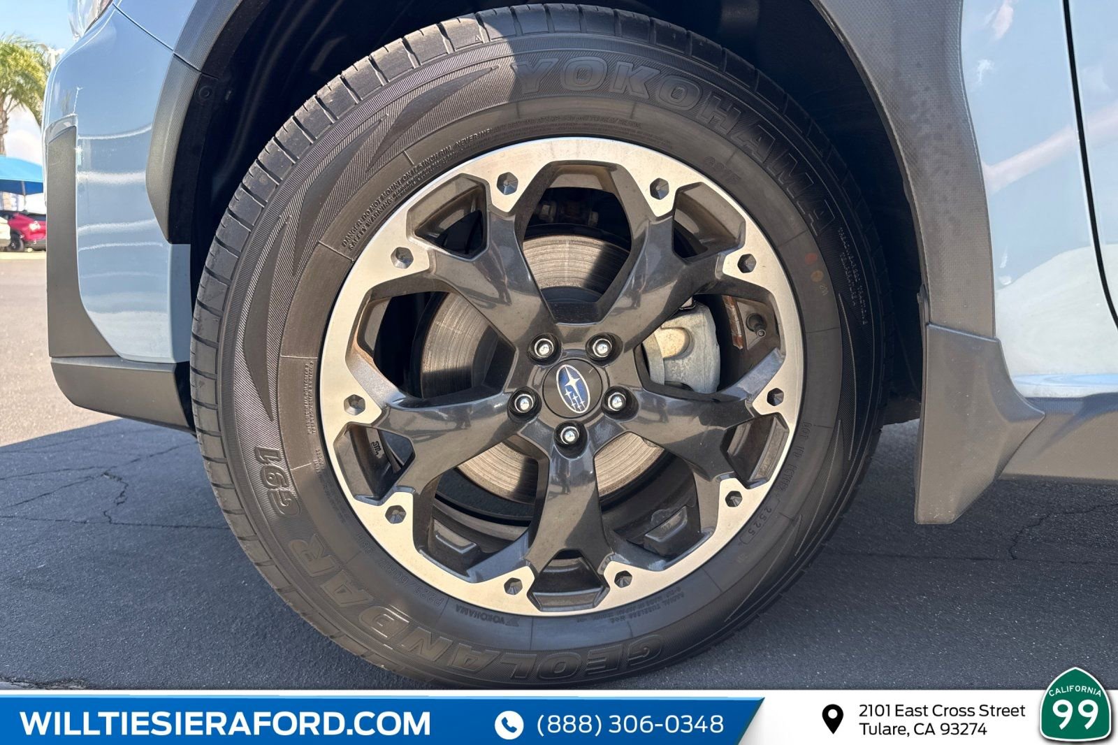 Used 2023 Subaru Crosstrek 2.0i Premium w/ Popular Package #4 image 12