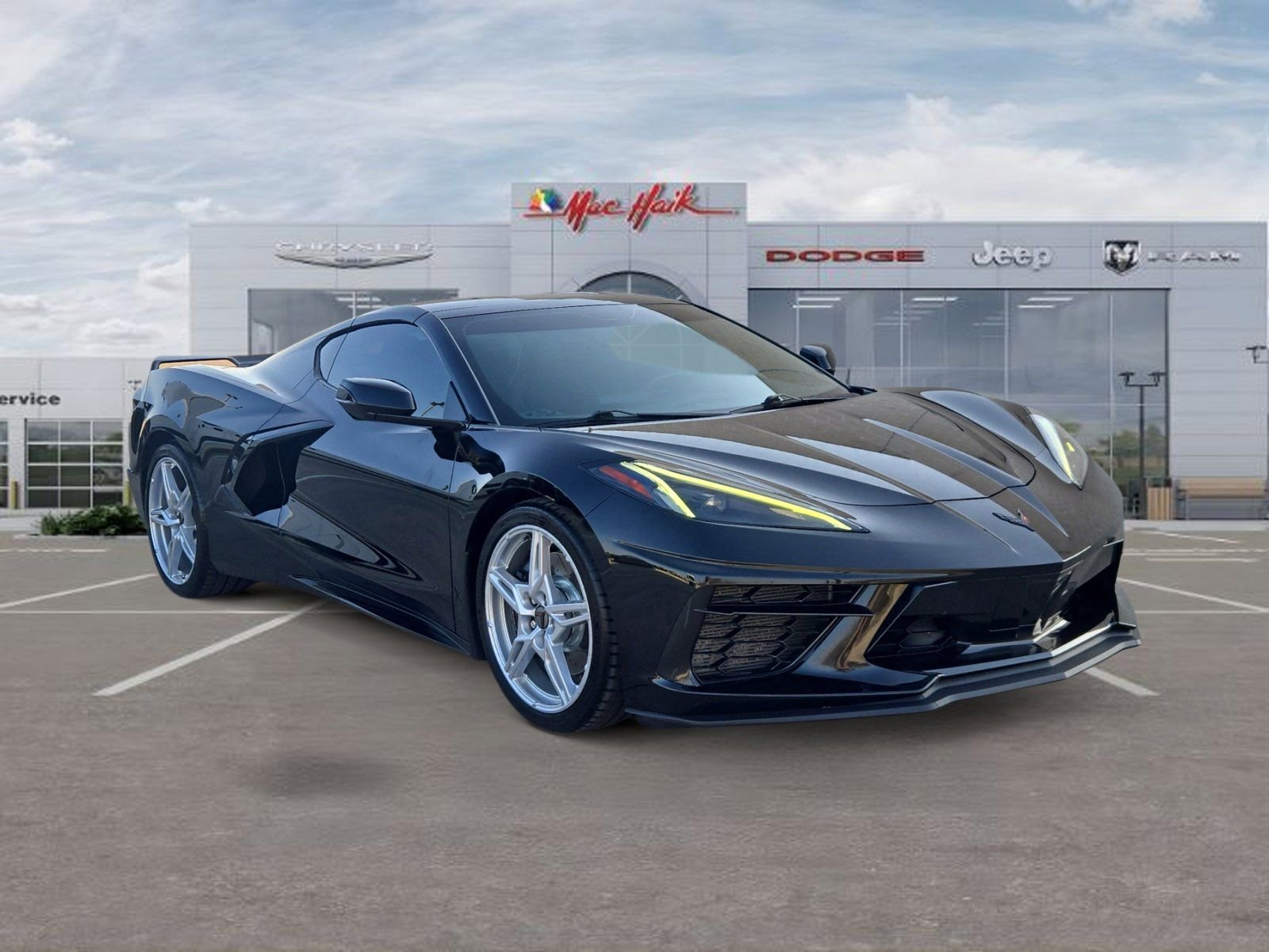Used 2022 Chevrolet Corvette Stingray Coupe w/ Z51 Performance Package image 7