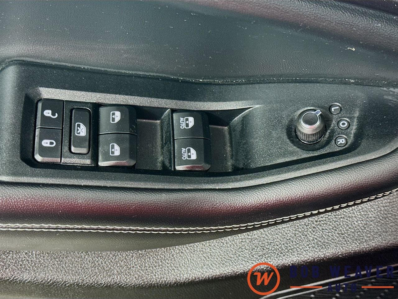 Used 2023 Jeep Grand Cherokee Laredo image 19