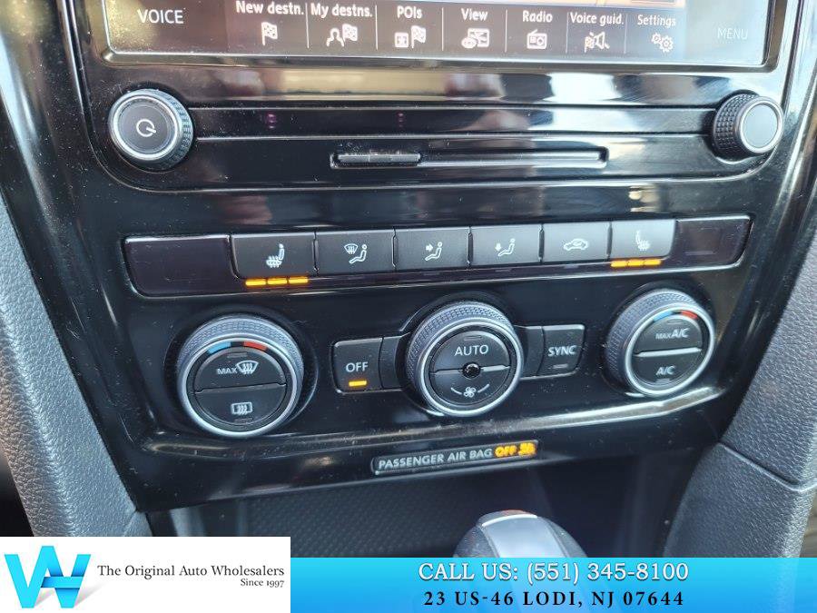 Used 2020 Volkswagen Passat 2.0T SEL image 22