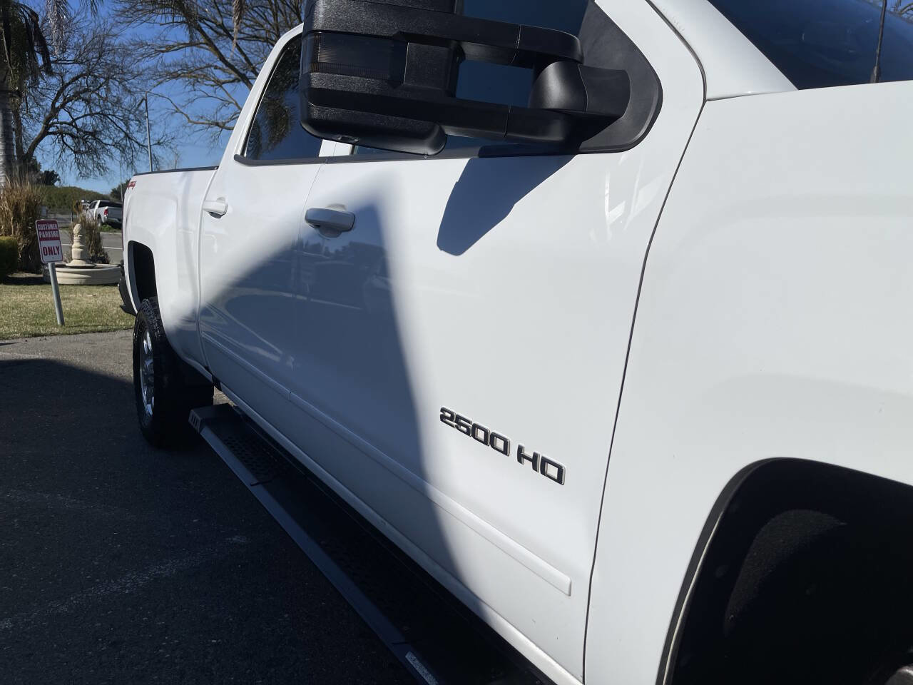 Used 2019 Chevrolet Silverado 2500 LT AWD/4WD image 82