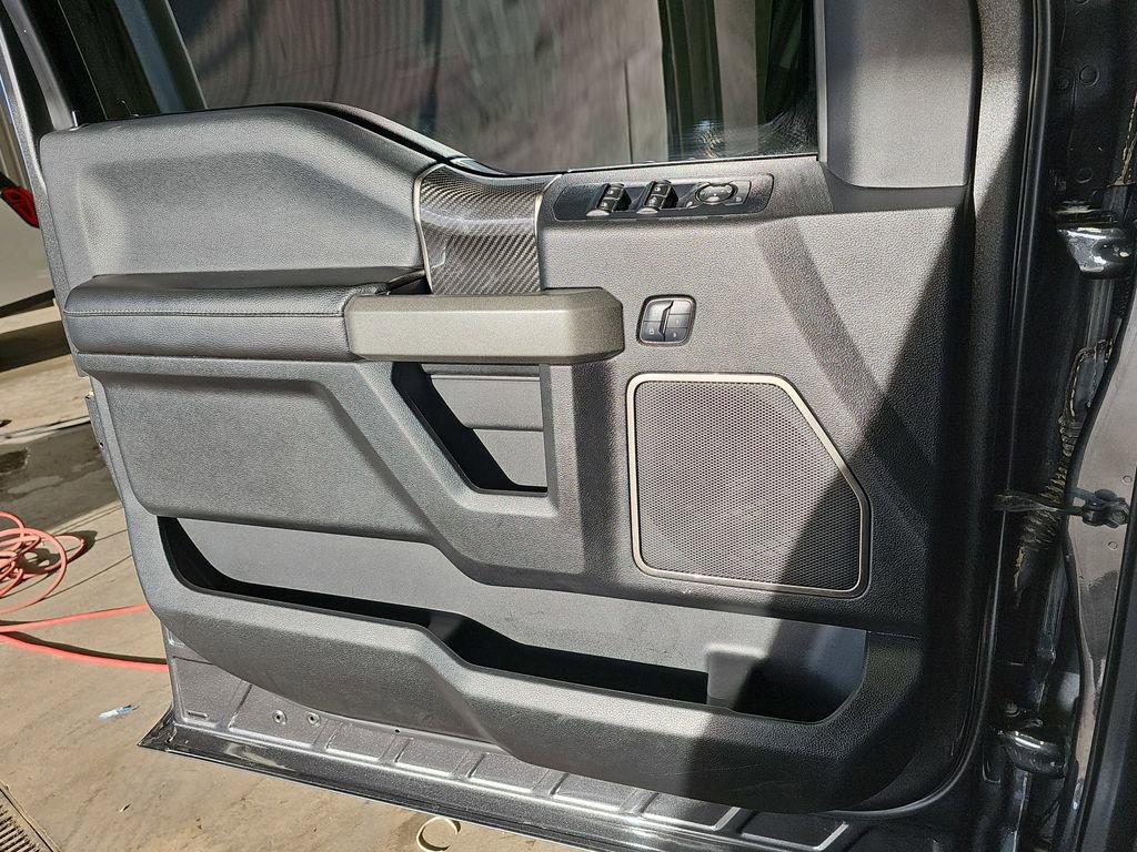 Used 2018 Ford F150 Raptor w/ Equipment Group 802A Luxury image 26