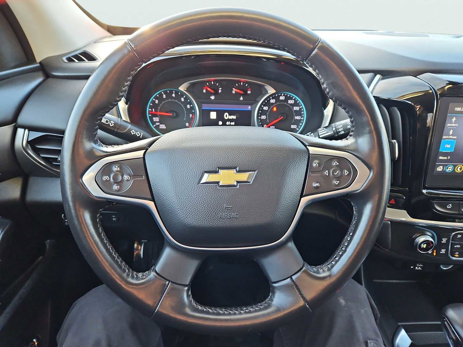 Used 2021 Chevrolet Traverse LT w/ LT Premium Package image 32