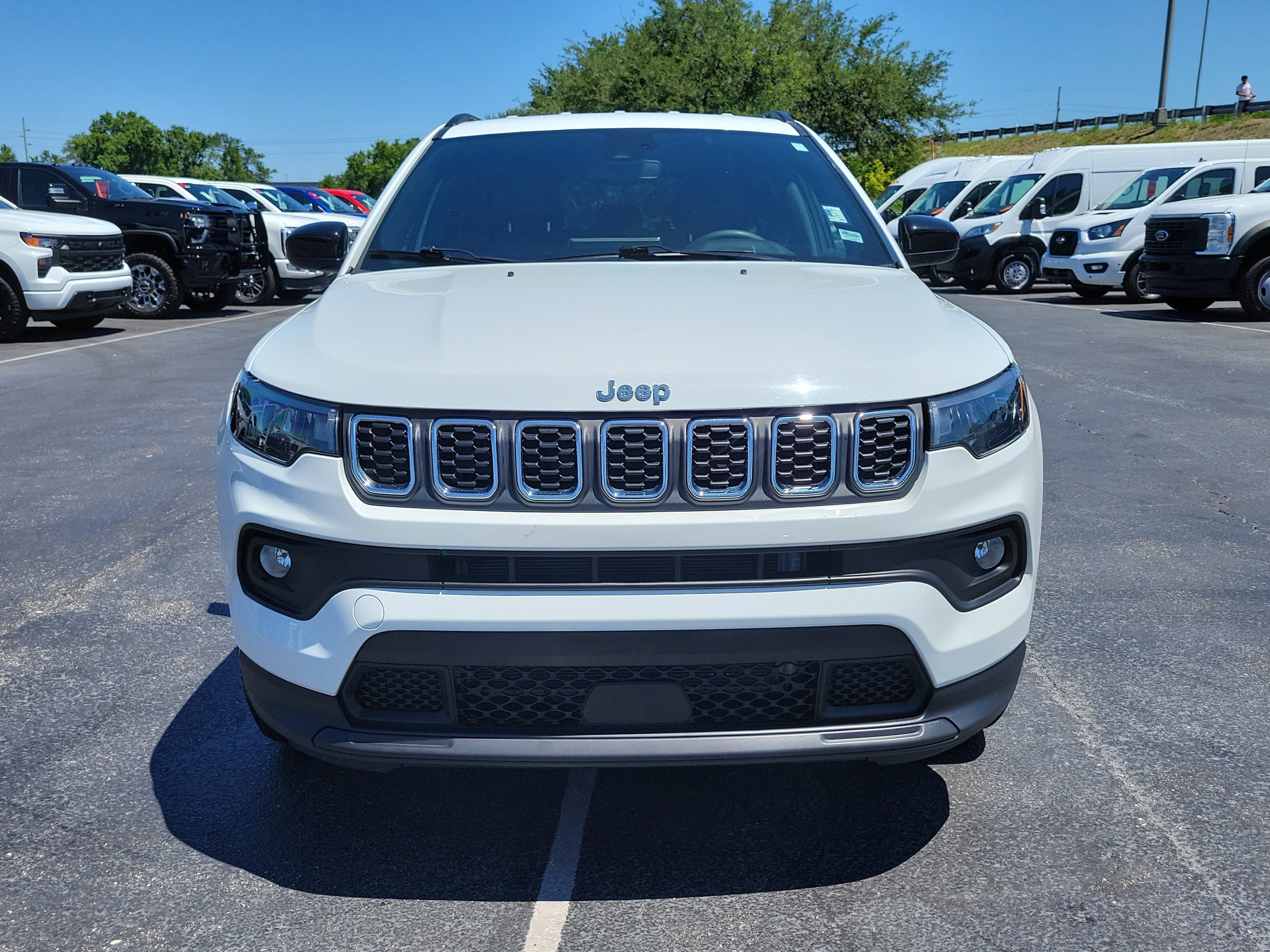 Used 2024 Jeep Compass Latitude AWD/4WD video 2