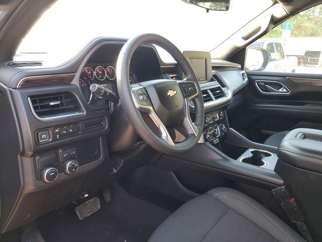 Used 2023 Chevrolet Suburban LS RWD image 18