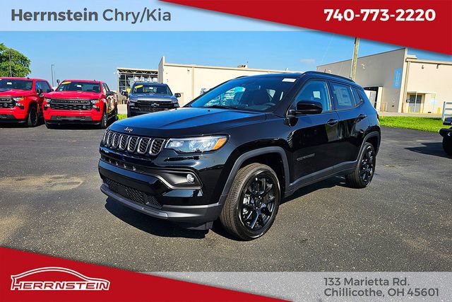 New 2026 Jeep Compass Latitude AWD/4WD image 3