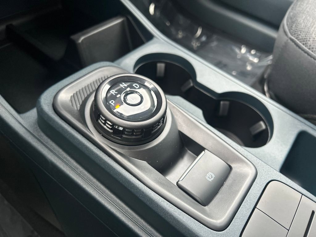 New 2025 Ford Maverick XL w/ Equipment Group 101A image 30