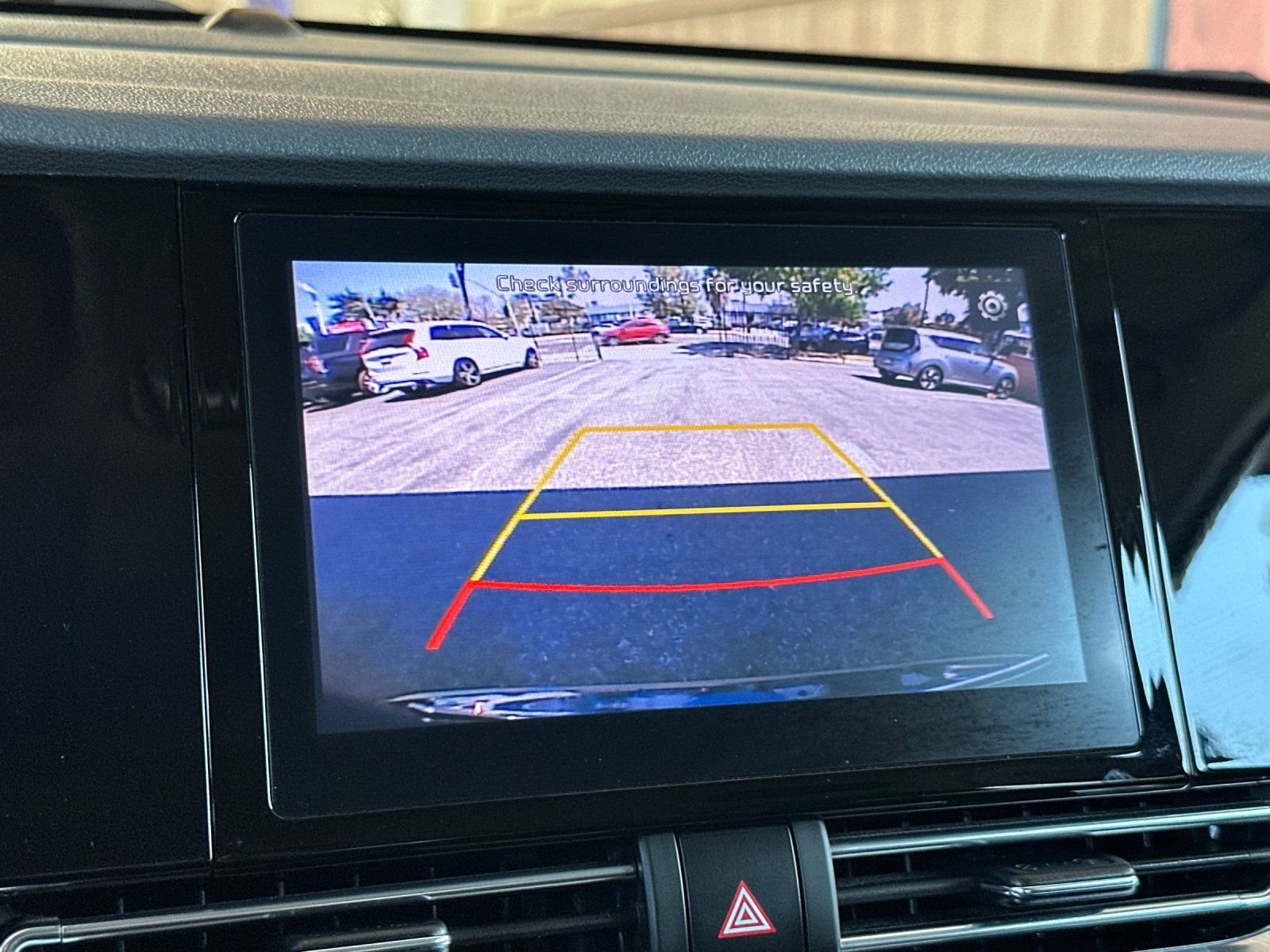 Used 2022 Kia Niro LXS w/ Digital Cluster Package FWD image 24
