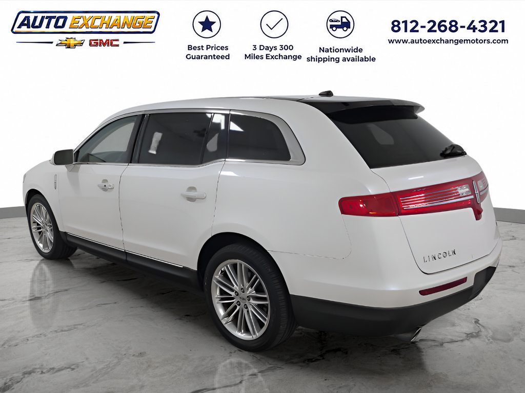 Used 2018 Lincoln MKT AWD w/ Technology Package image 4