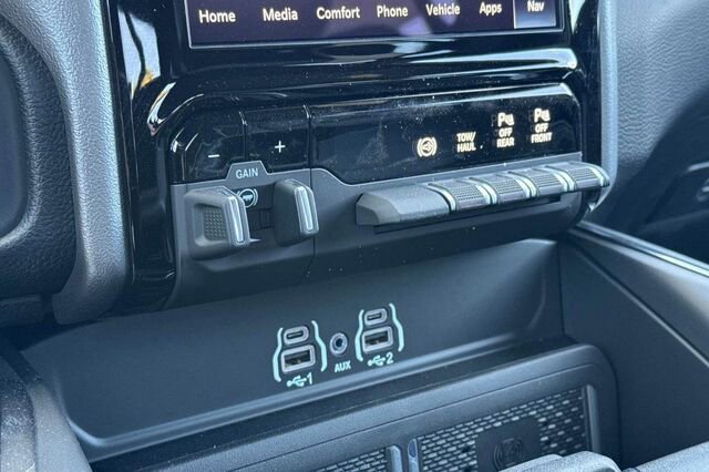 New 2026 RAM 2500 Laramie w/ Night Edition image 20