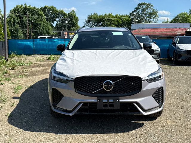 Used 2026 Volvo XC60 B5 Plus w/ Climate Package AWD/4WD image 6
