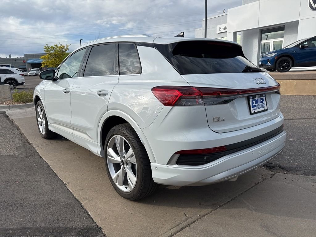 Used 2023 Audi Q4 e-tron Premium Plus w/ Premium Plus AWD/4WD image 3
