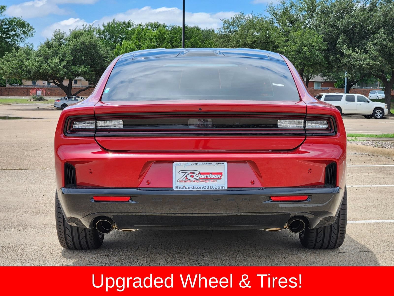 New 2026 Dodge Charger R/T w/ Driver Convenience Group AWD/4WD image 5
