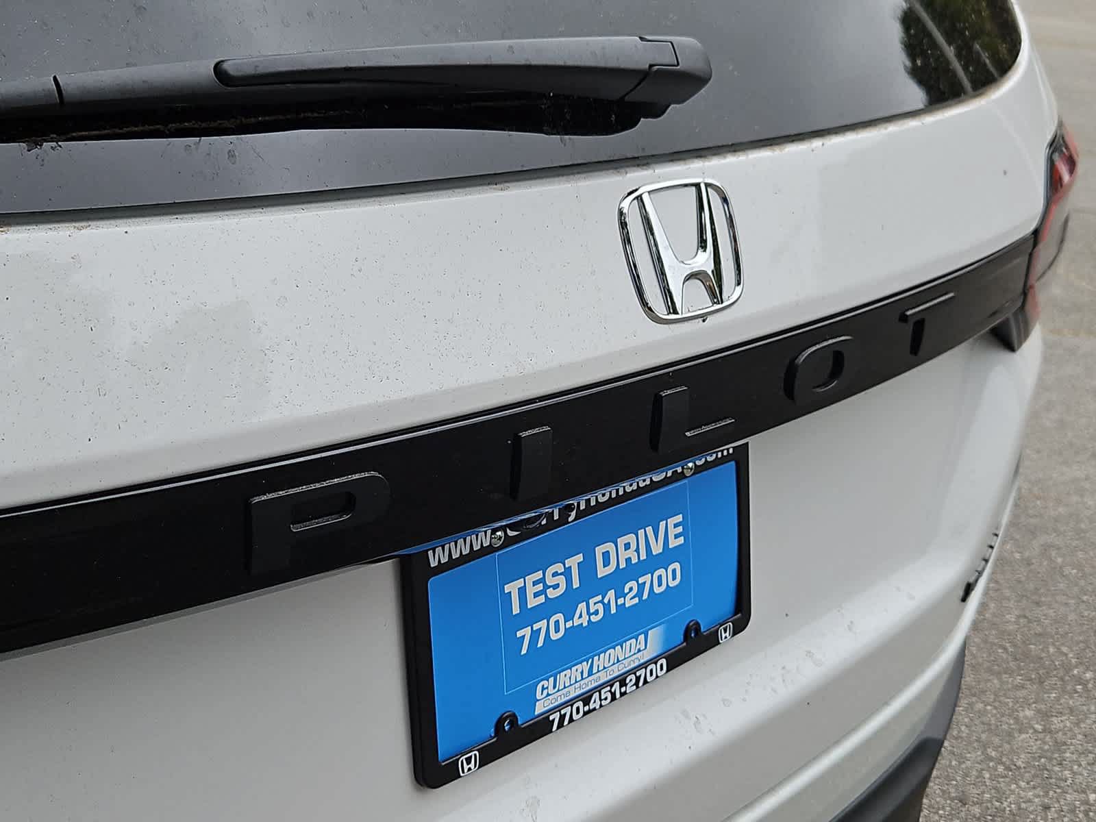 New 2026 Honda Pilot Sport image 8