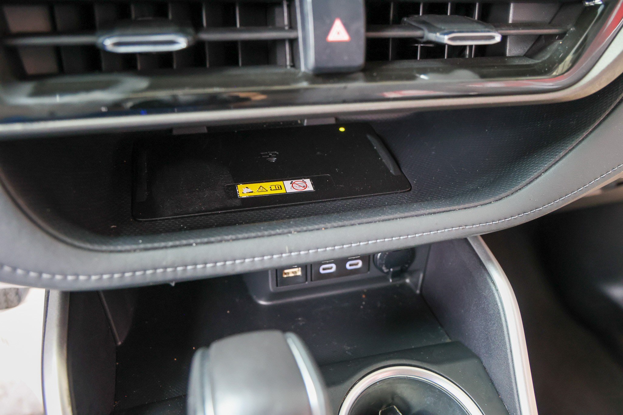 Used 2023 Toyota Highlander XLE FWD image 23