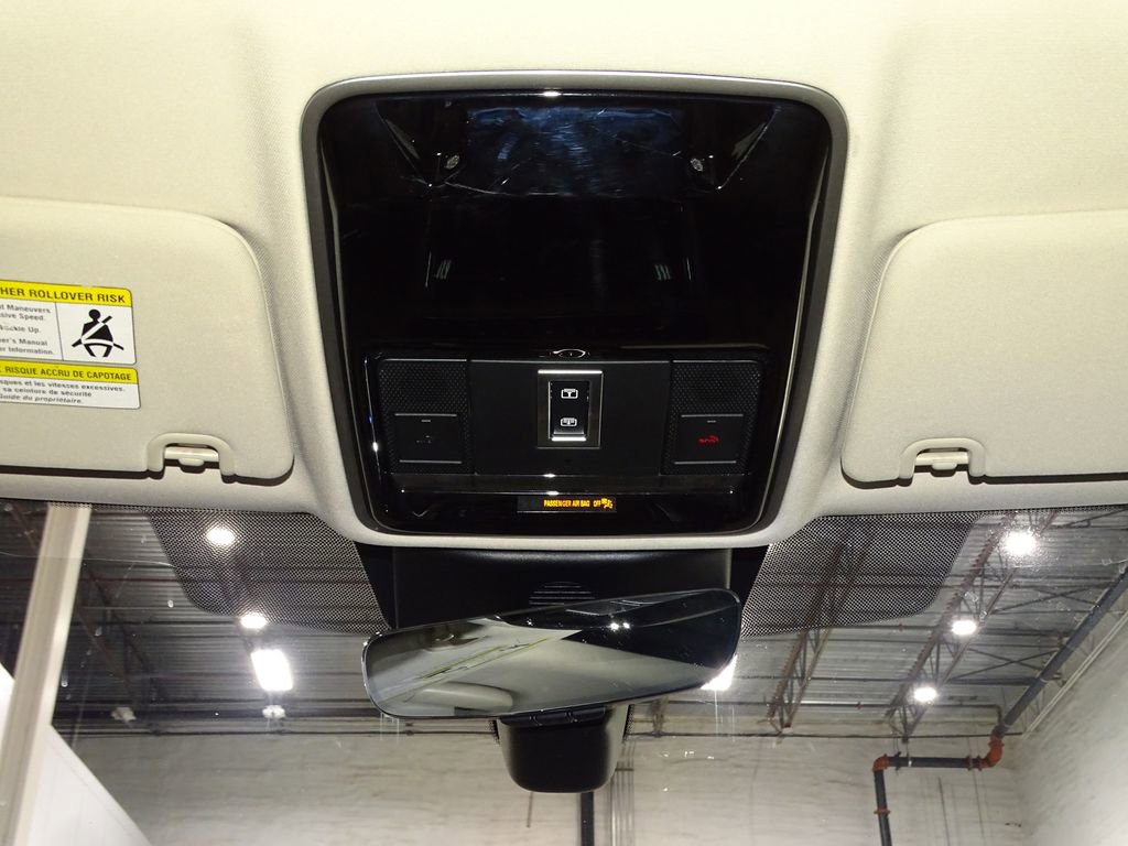 Used 2018 Land Rover Range Rover Sport SE image 27