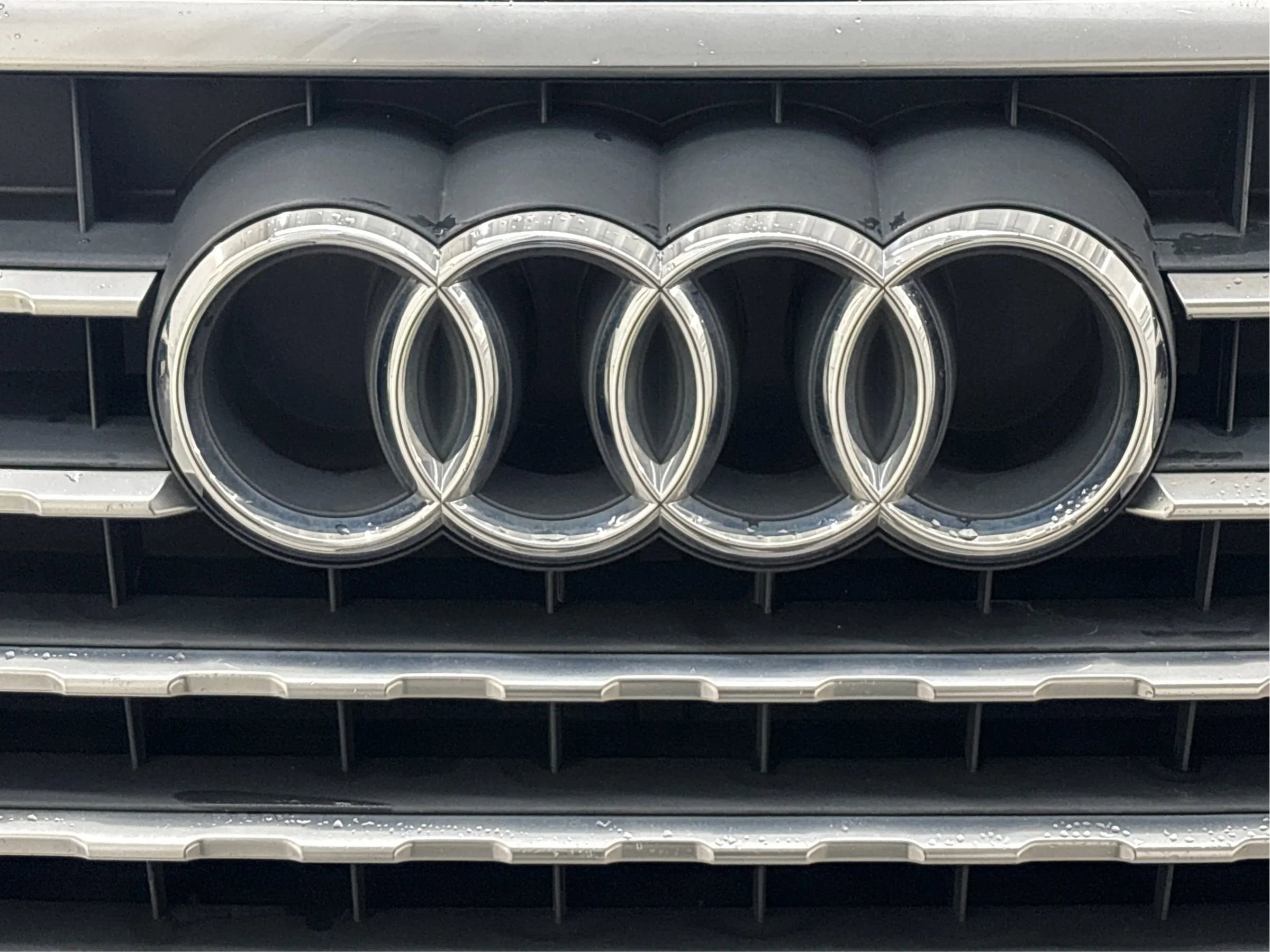 Used 2017 Audi Q7 3.0T Premium Plus w/ Premium Plus Package image 36