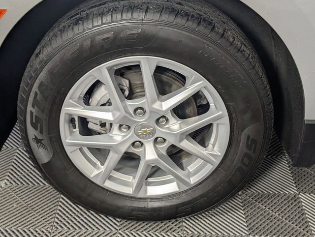 Used 2022 Chevrolet Equinox LS image 8