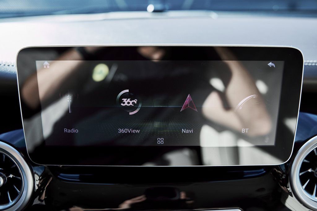 Used 2021 Mercedes-Benz Metris Passenger w/ Premium Safety Package image 90