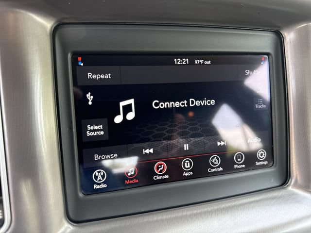 Used 2021 Dodge Charger SXT w/ Leather Interior Group RWD image 16
