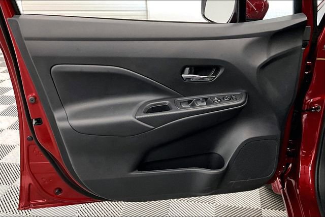 New 2025 Nissan Versa SV w/ Trunk Package image 29