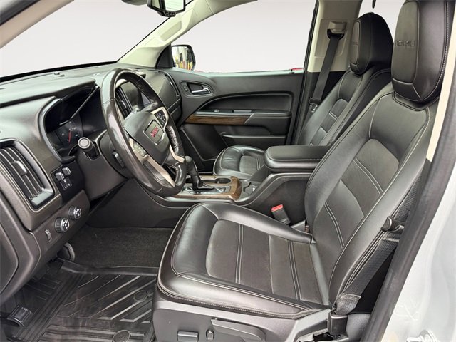 Used 2018 GMC Canyon Denali image 9