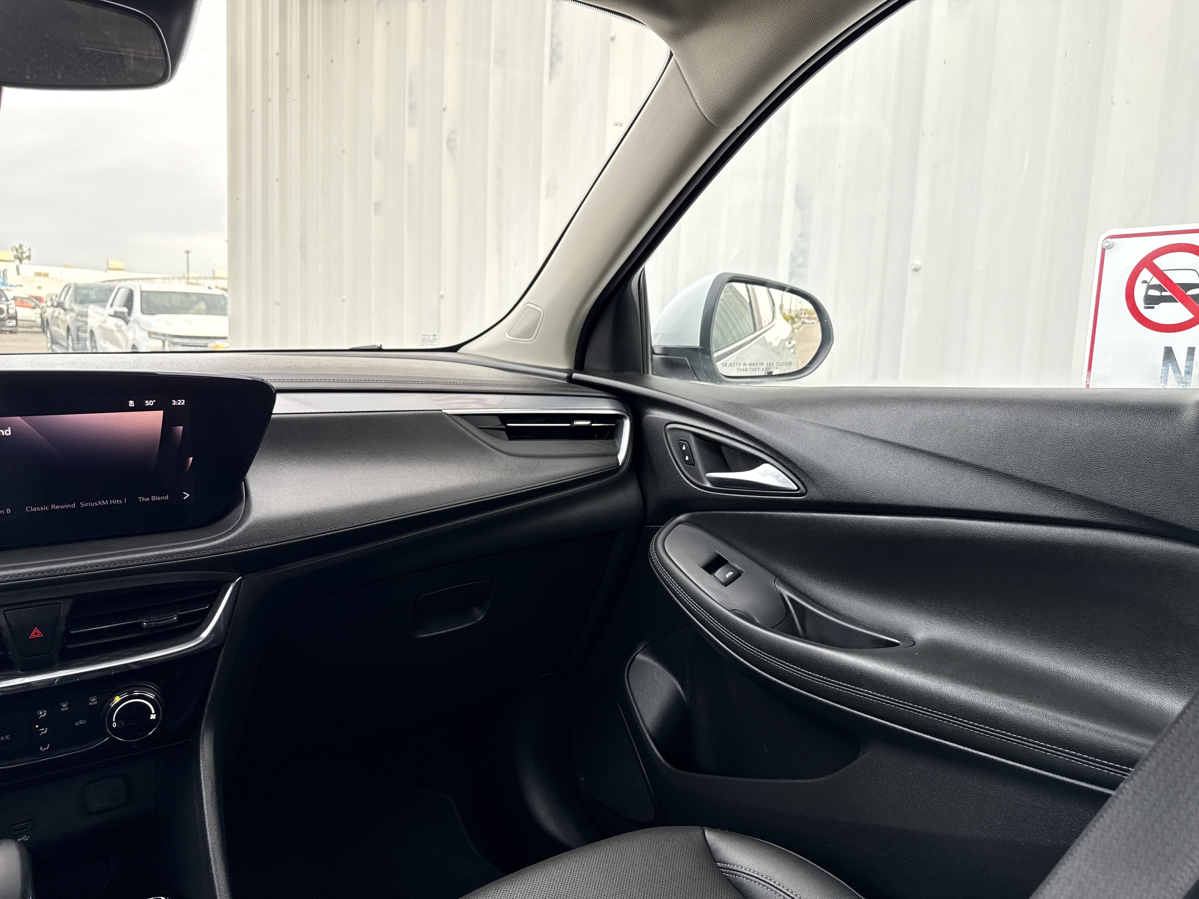 Used 2024 Buick Encore GX Sport Touring image 26