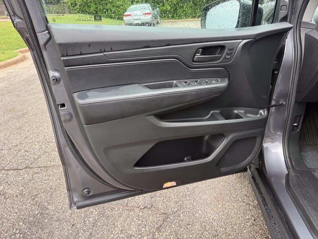 Used 2024 Honda Odyssey EX-L image 13