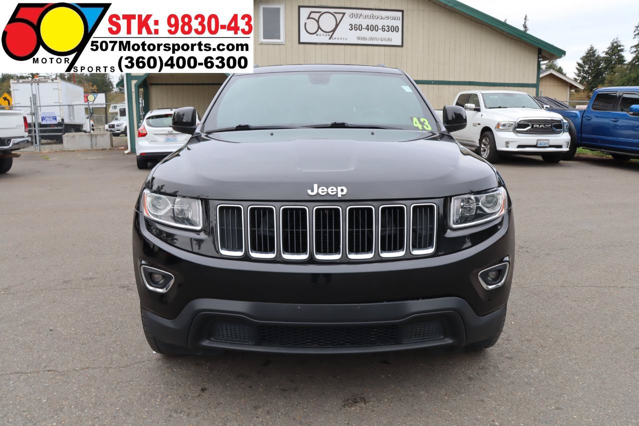 Used 2014 Jeep Grand Cherokee Laredo w/ 18" Wheel & 8.4" Radio Group AWD/4WD image 11