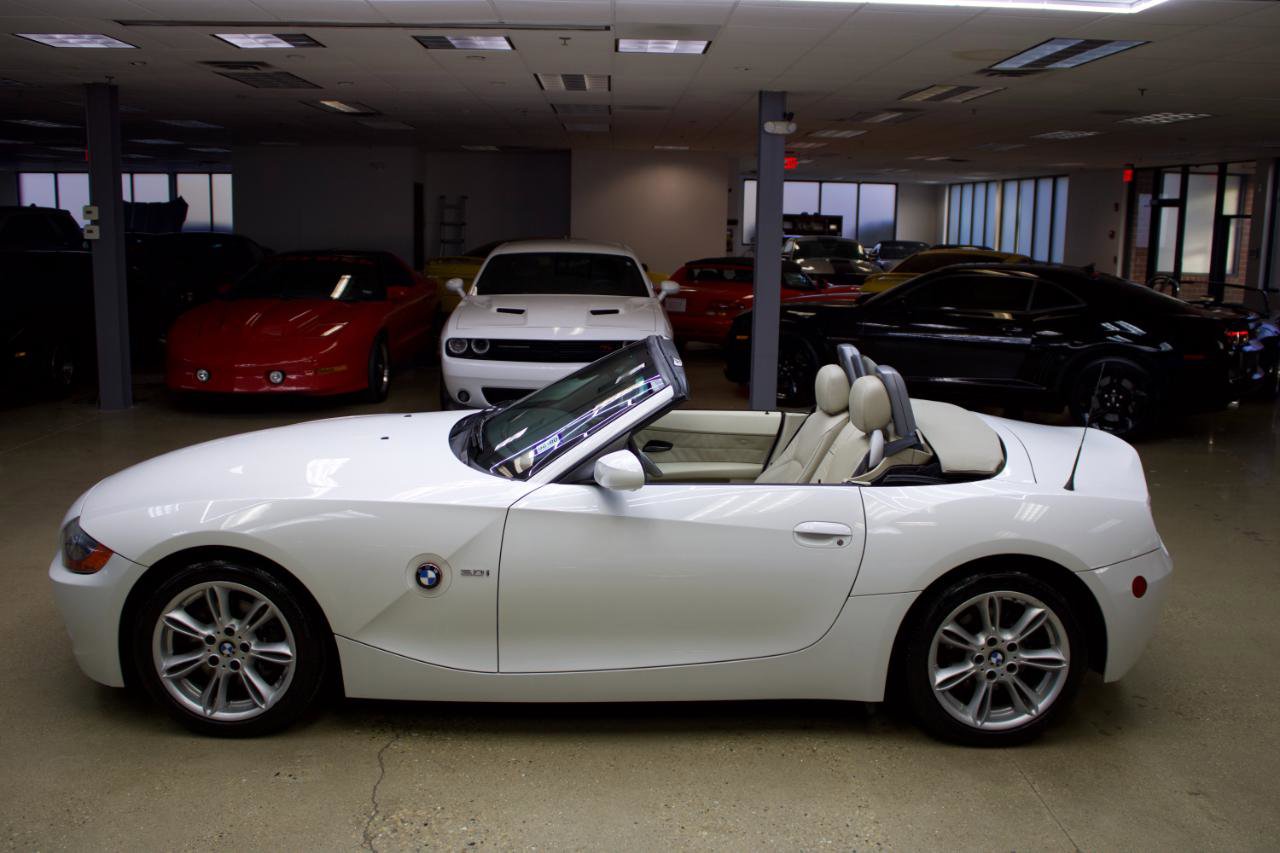 Used 2003 BMW Z4 3.0i image 28