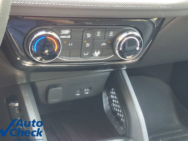 Used 2025 Chevrolet TrailBlazer LT w/ Driver Confidence Package FWD image 26