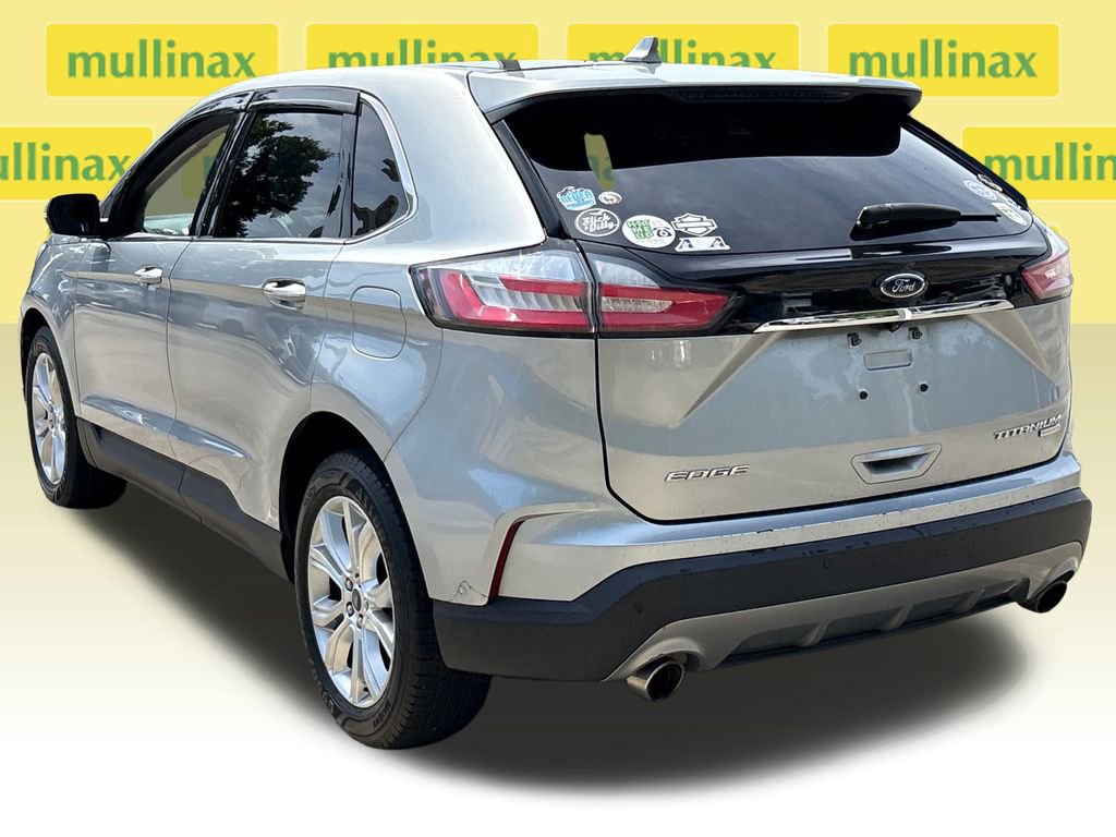 Used 2020 Ford Edge Titanium w/ Equipment Group 301A FWD image 10