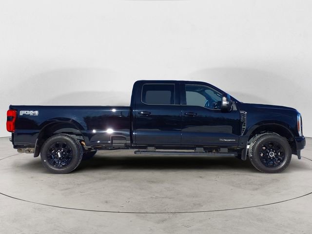 Used 2025 Ford F350 Lariat w/ Black Appearance Package image 6
