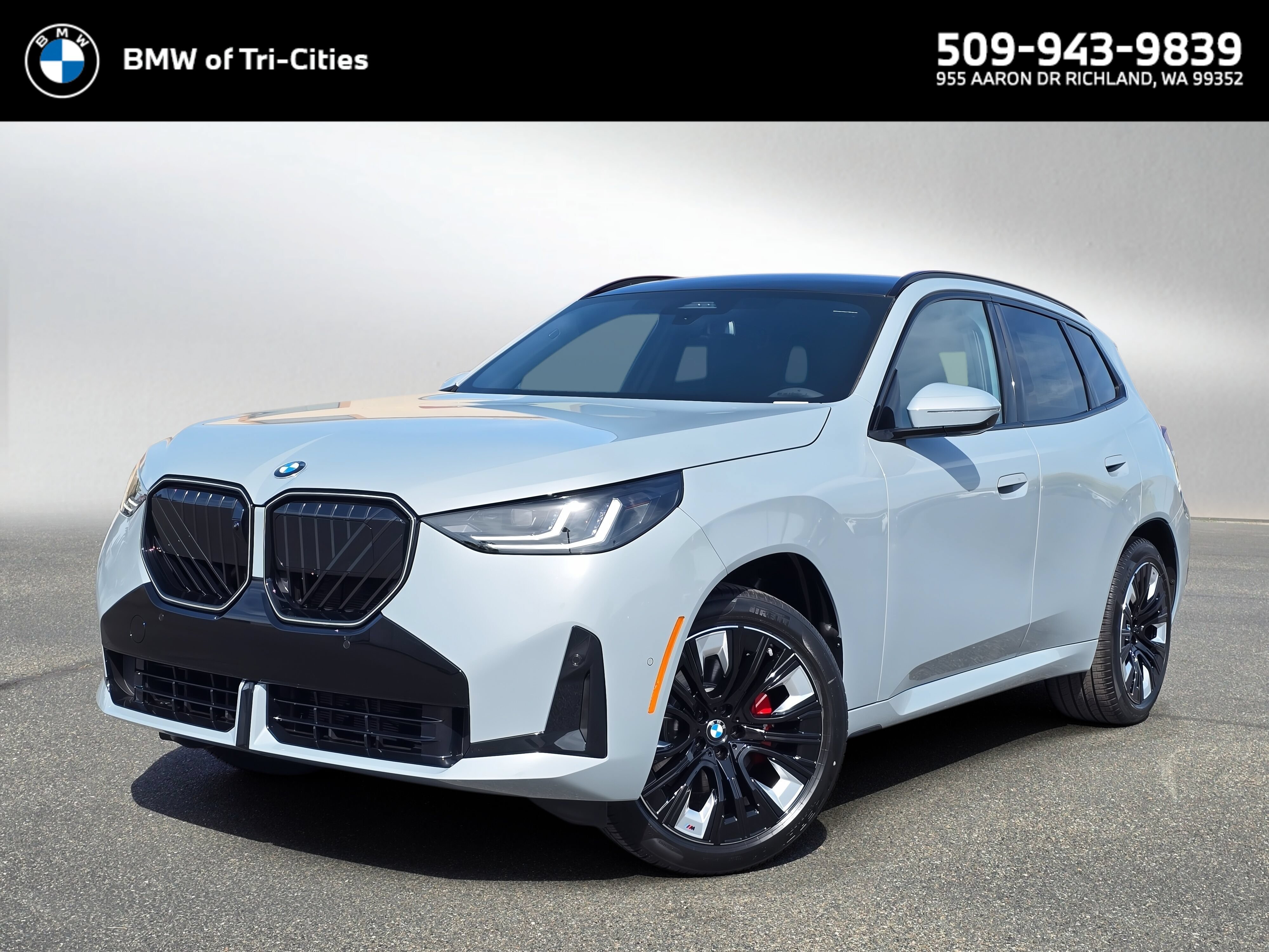 New 2026 BMW X3 xDrive30i w/ Premium Package AWD/4WD image 1